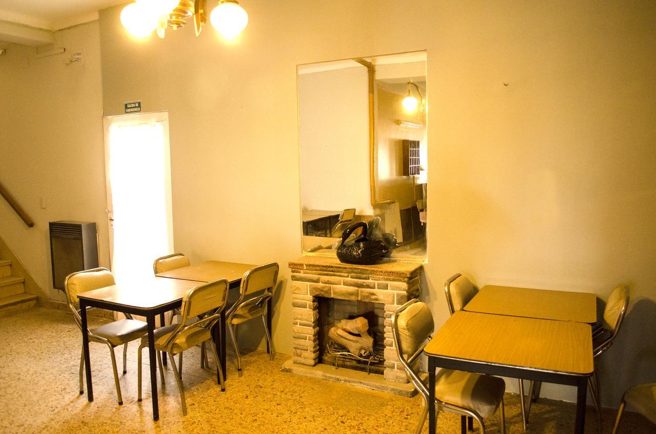 Hotel Centro Неукен Экстерьер фото